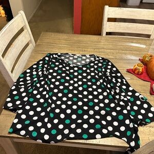 Cato’s woman’s top size of the large excellent condition metal accents